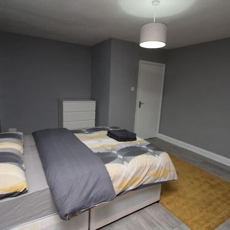 Apartamento Modern 2 Bed Close To City Londres Exterior foto