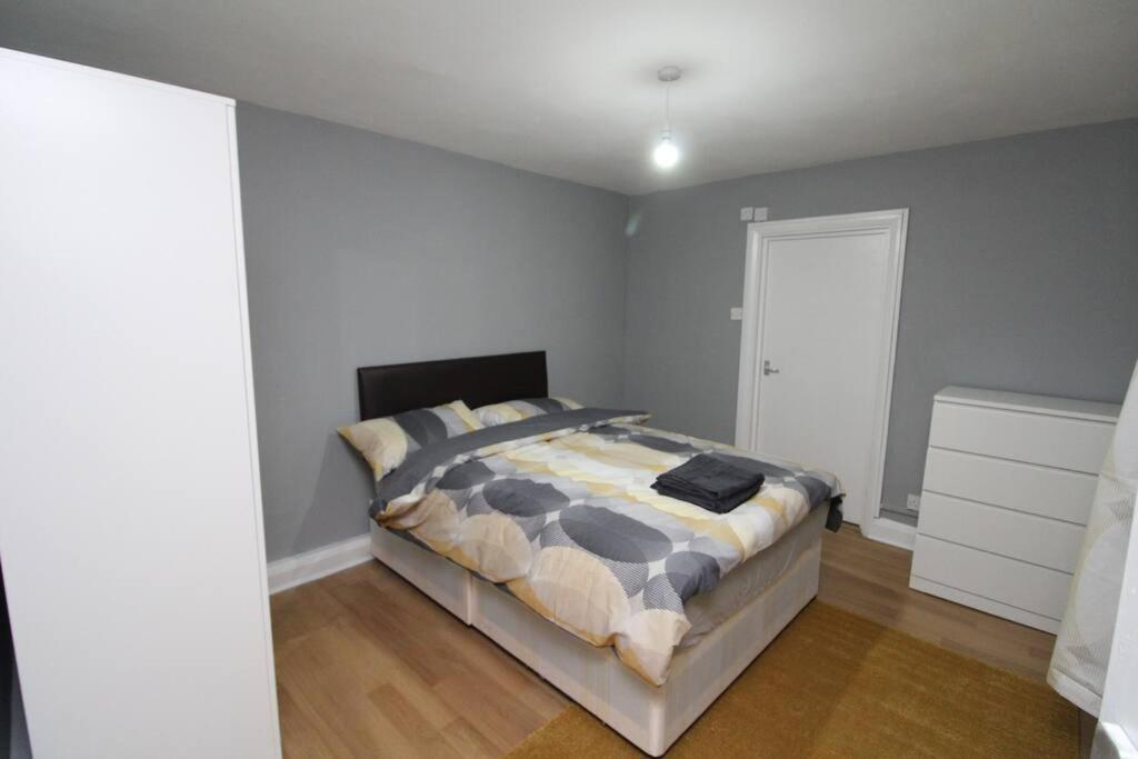 Apartamento Modern 2 Bed Close To City Londres Exterior foto