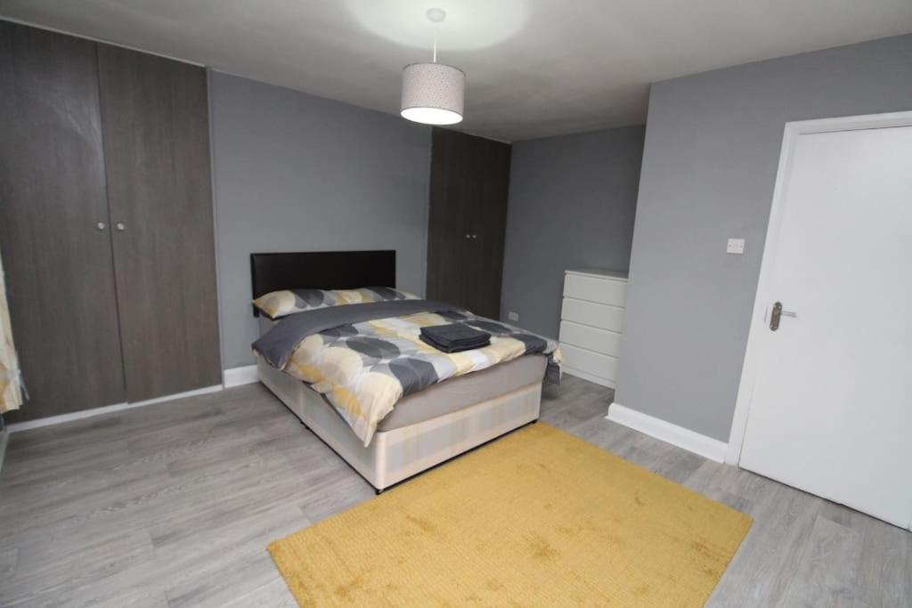 Apartamento Modern 2 Bed Close To City Londres Exterior foto